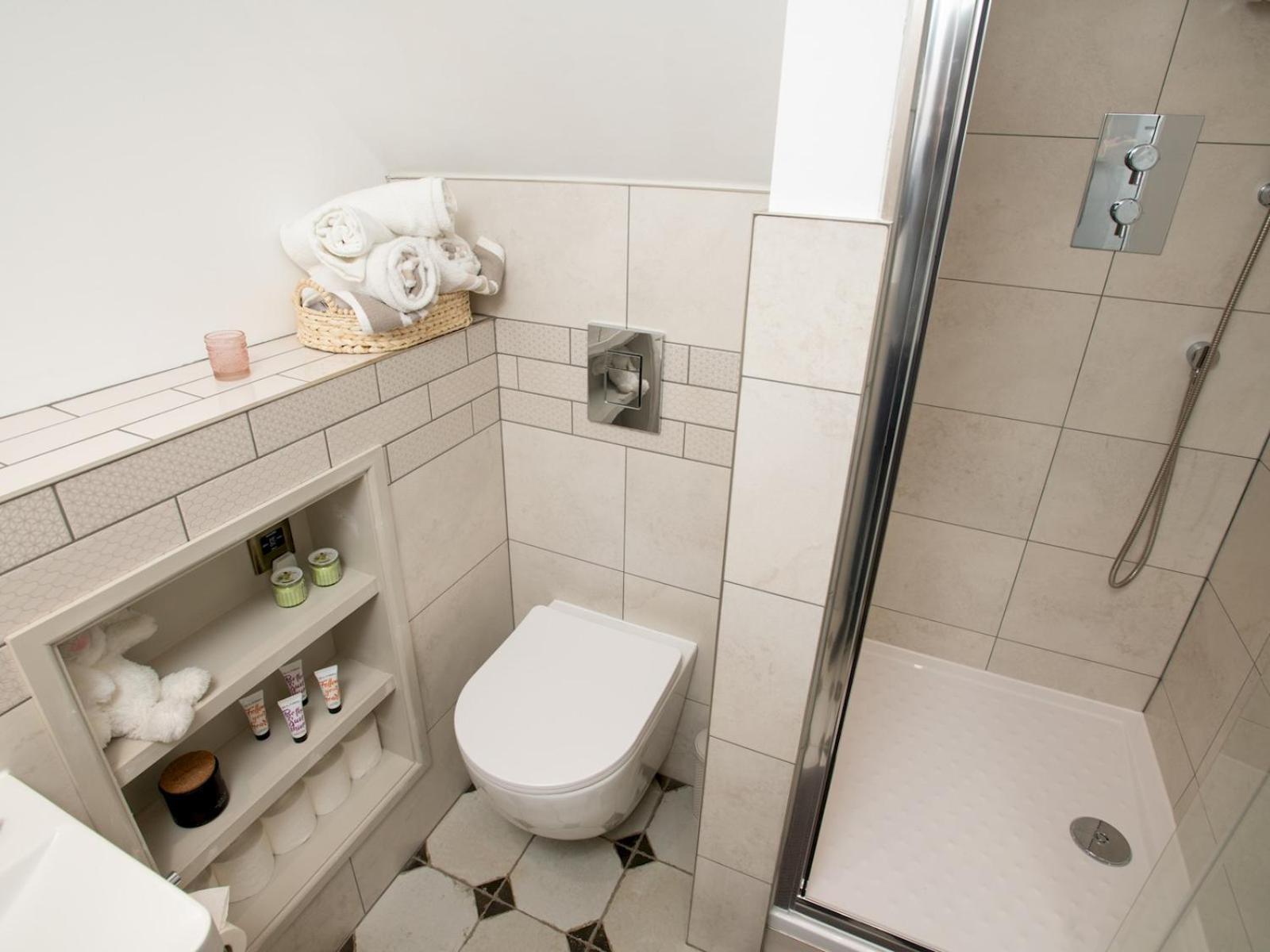 Characterful Flat By Castle Pass The Keys