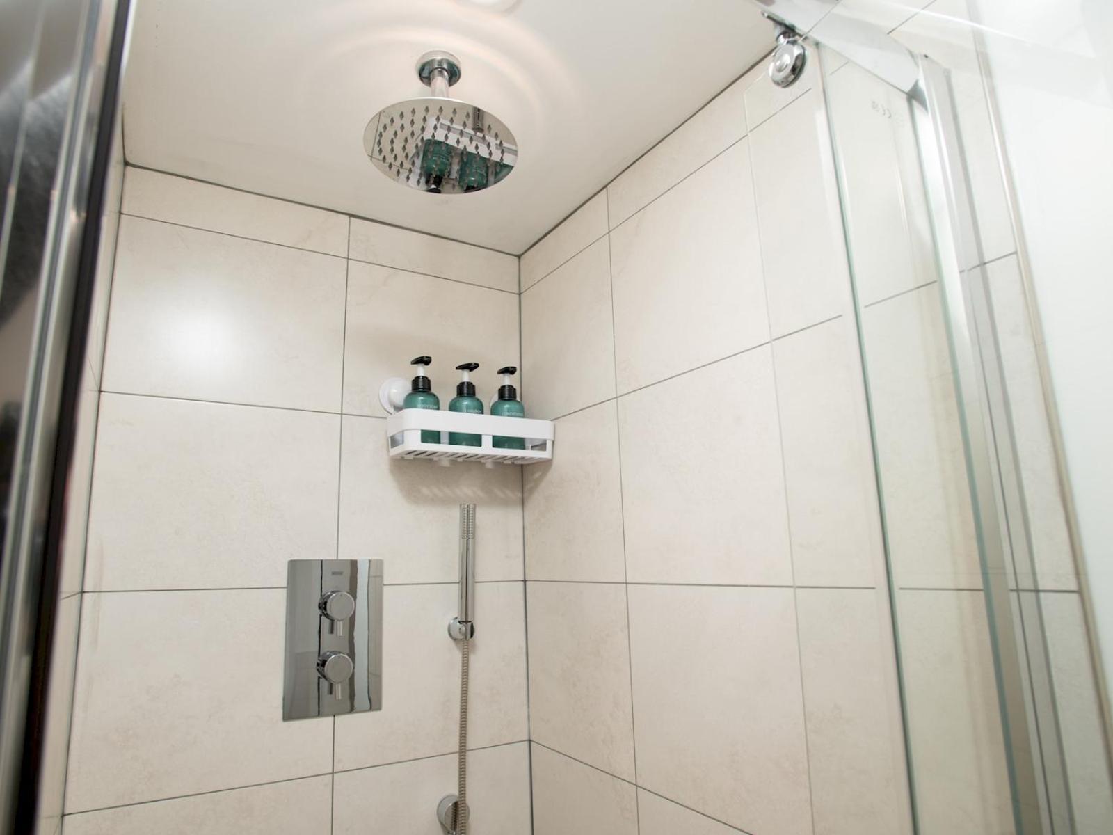 Characterful Flat By Castle Pass The Keys *