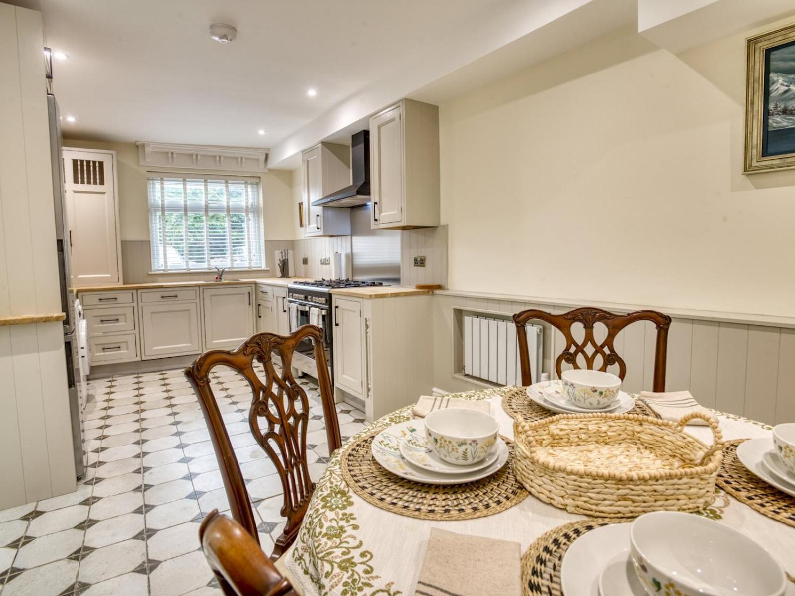Characterful Flat By Castle Pass The Keys Apartamento