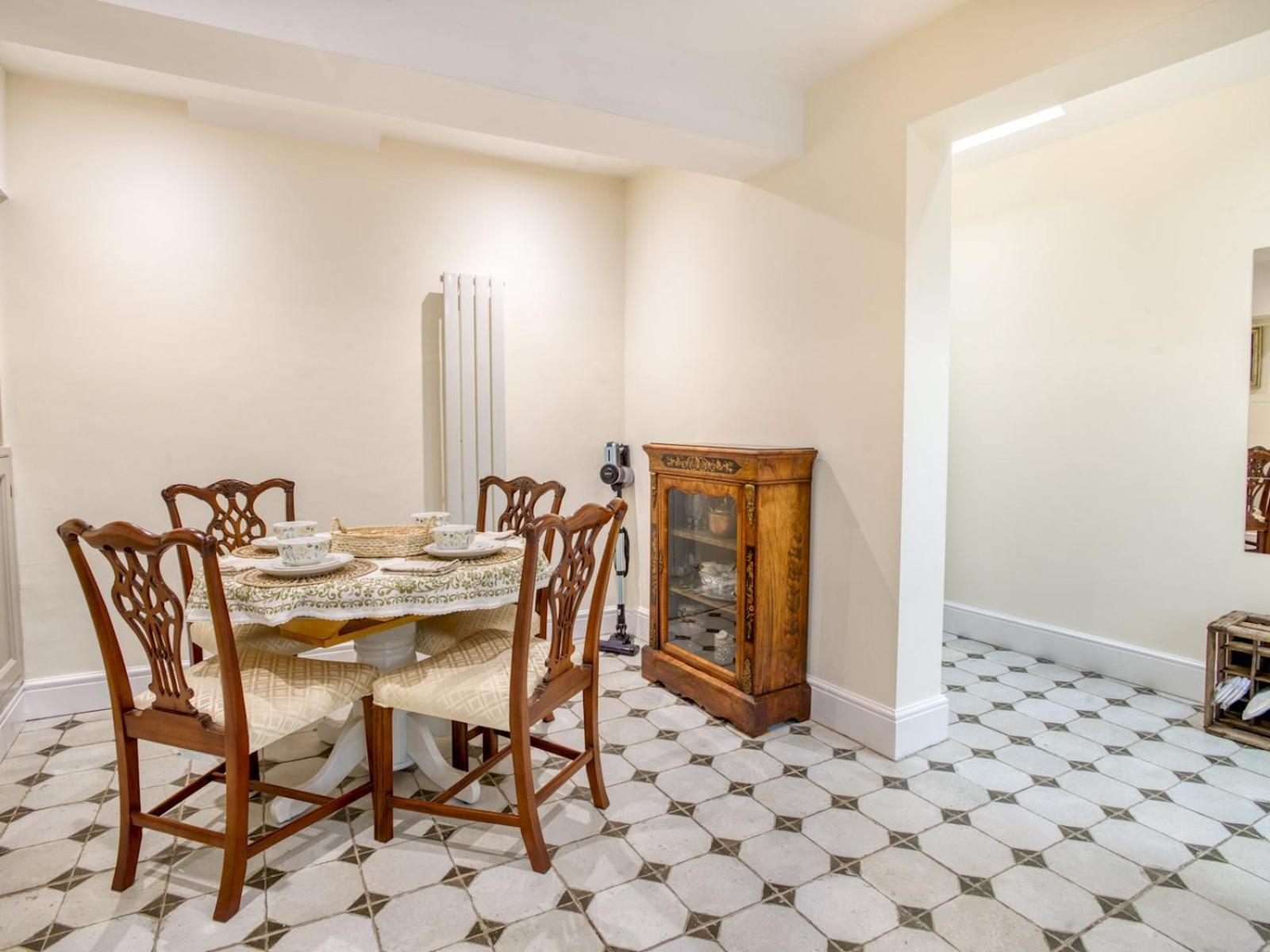 Apartamento Characterful Flat By Castle Pass The Keys