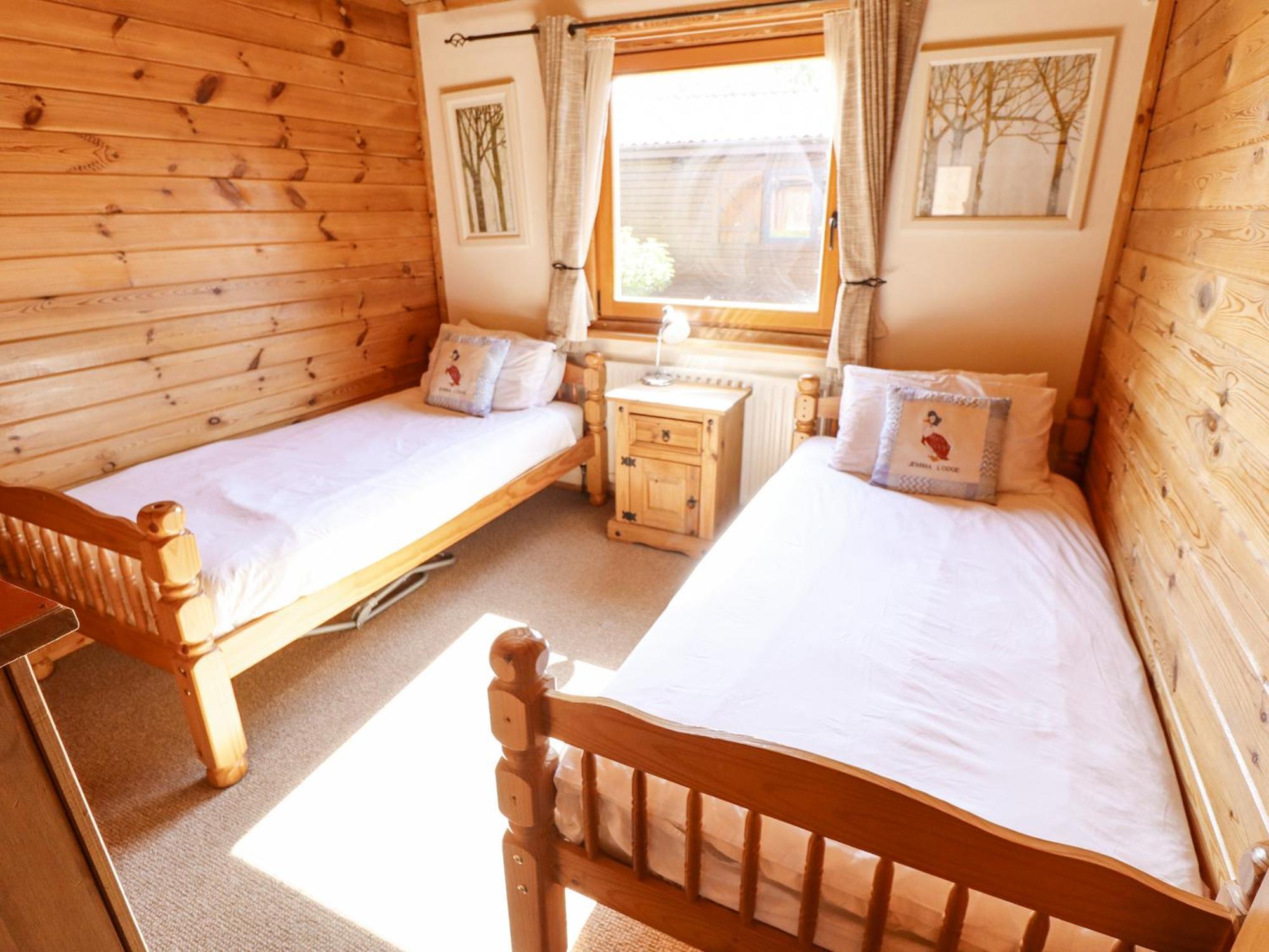 Holiday home Jemima *