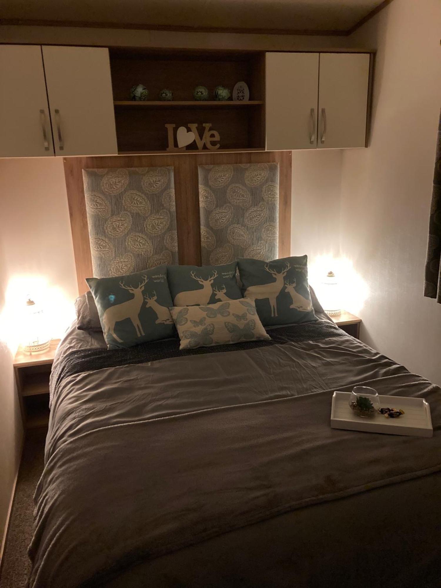 Holiday home Luxury Pet Friendly Hot Tub Breaks At Tattershall