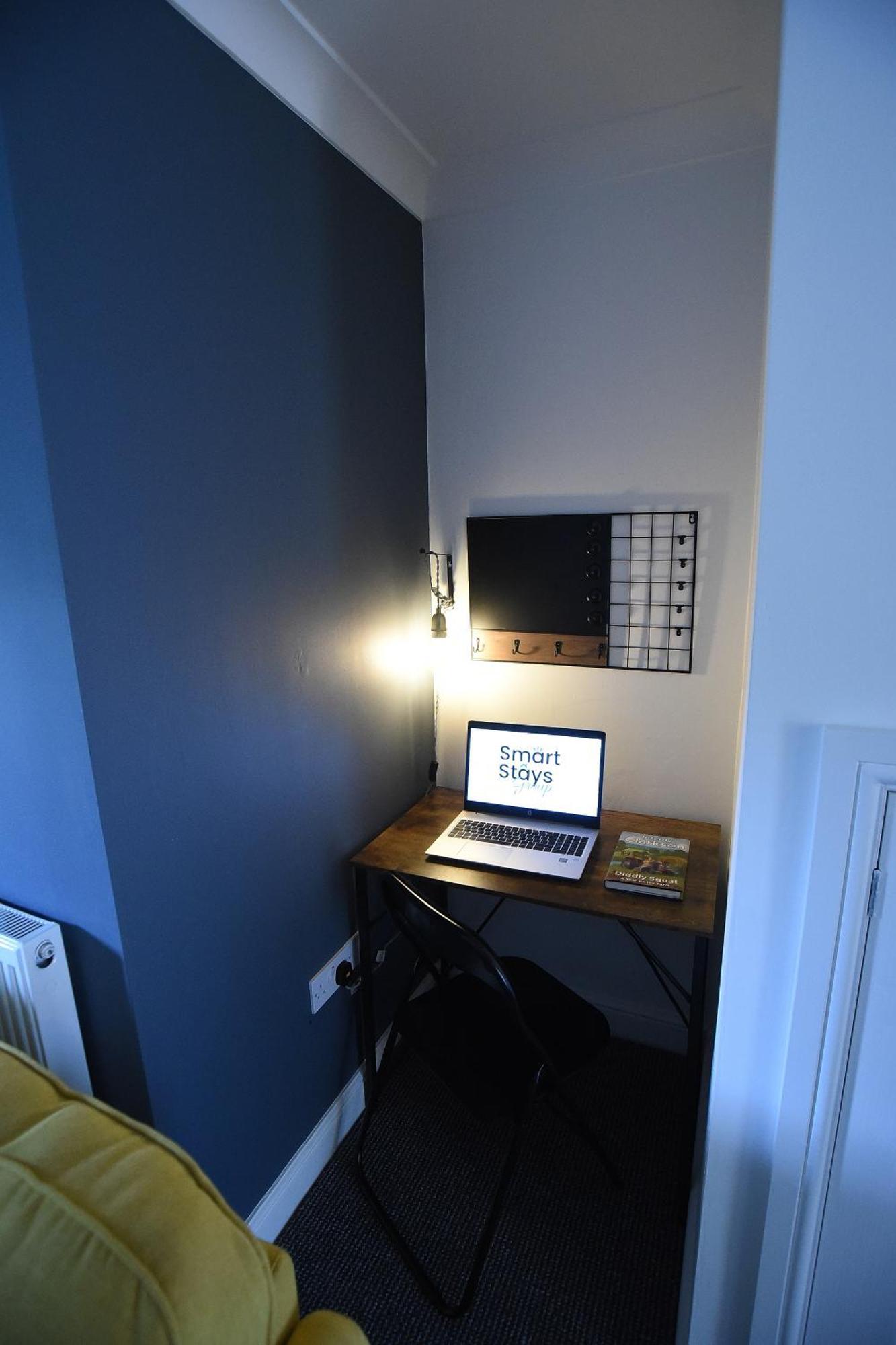 Holiday home Luxury 3 Bed Modern House, Sleeps 5, Centre, Includes Parking Lincoln