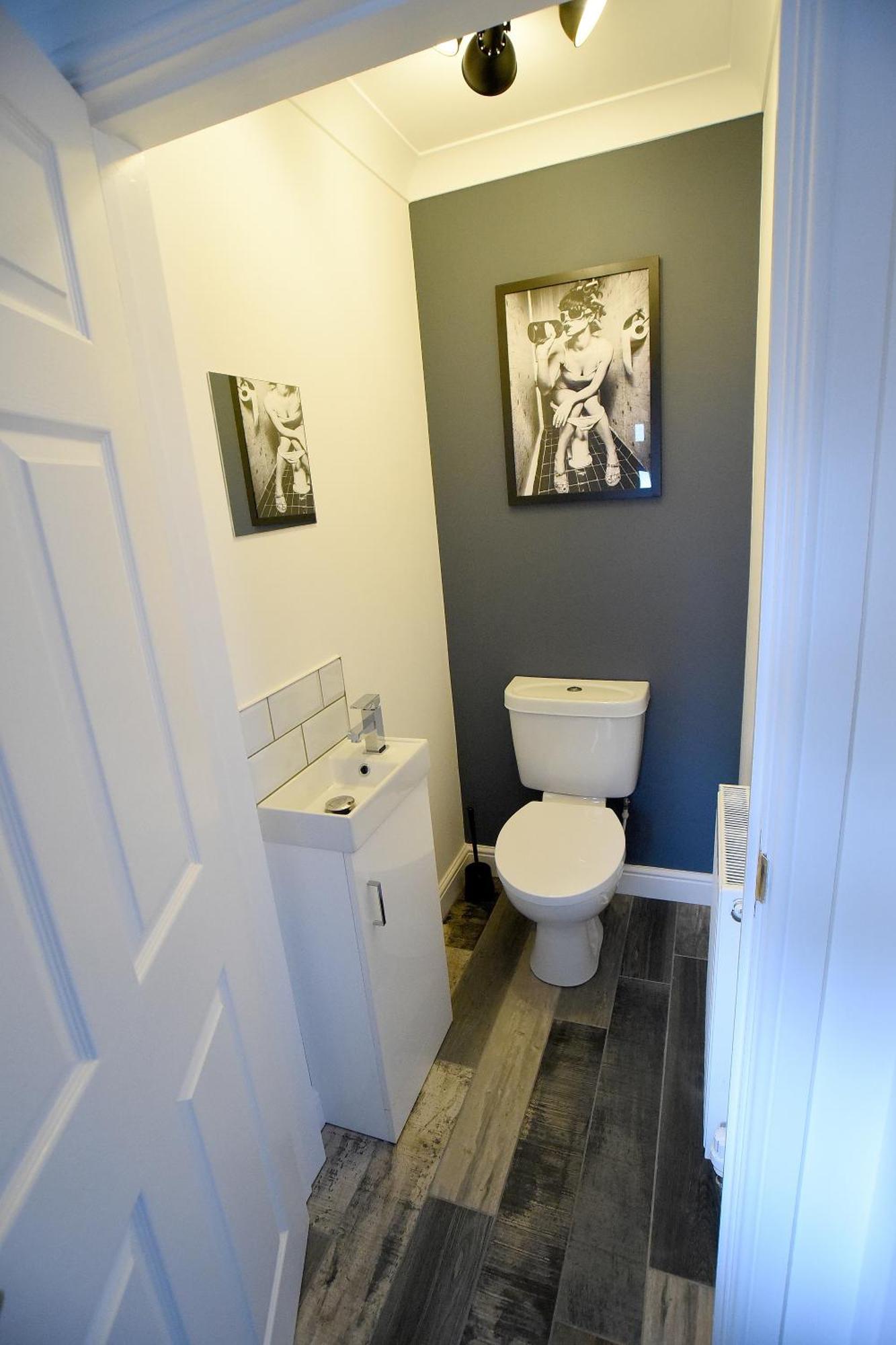 Luxury 3 Bed Modern House, Sleeps 5, Centre, Includes Parking * Lincoln