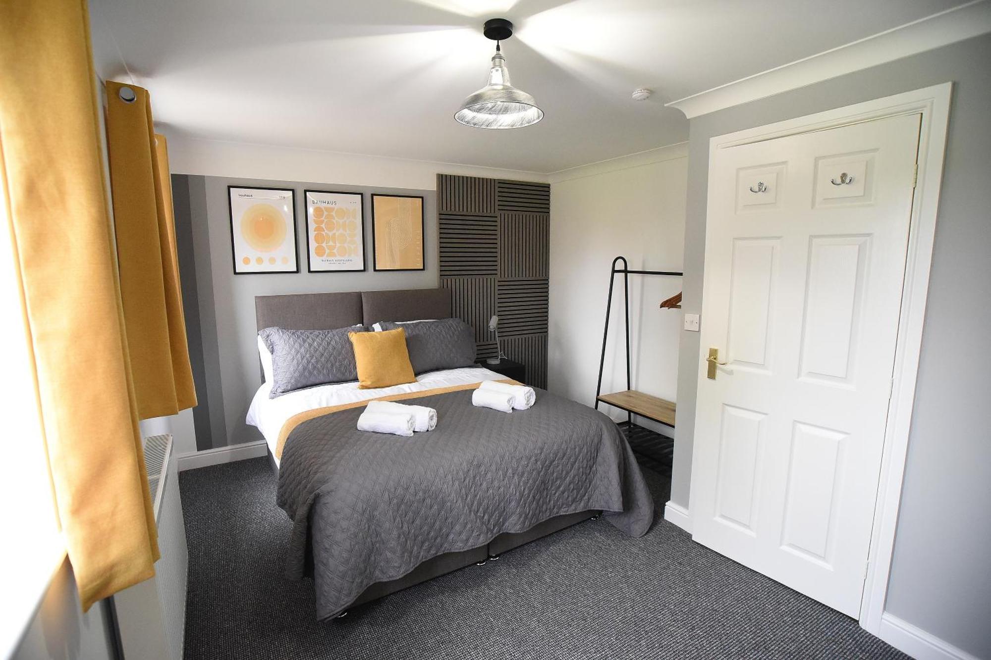 Holiday home Luxury 3 Bed Modern House, Sleeps 5, Centre, Includes Parking Lincoln
