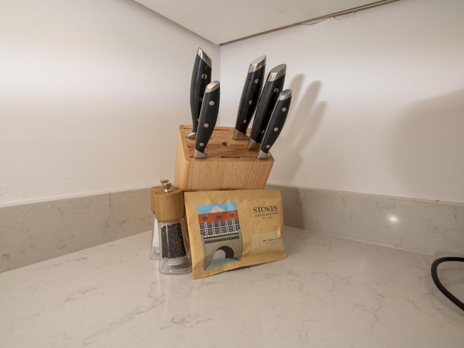 Apartment Pass The Keys Cathedral Views Luxury Living Historic Lincoln