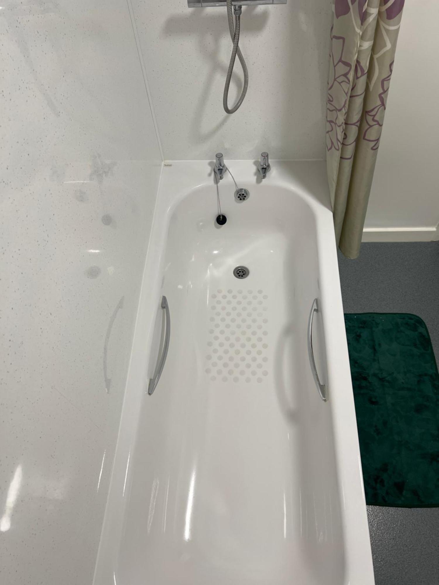 73d Swift Homestay Lincoln