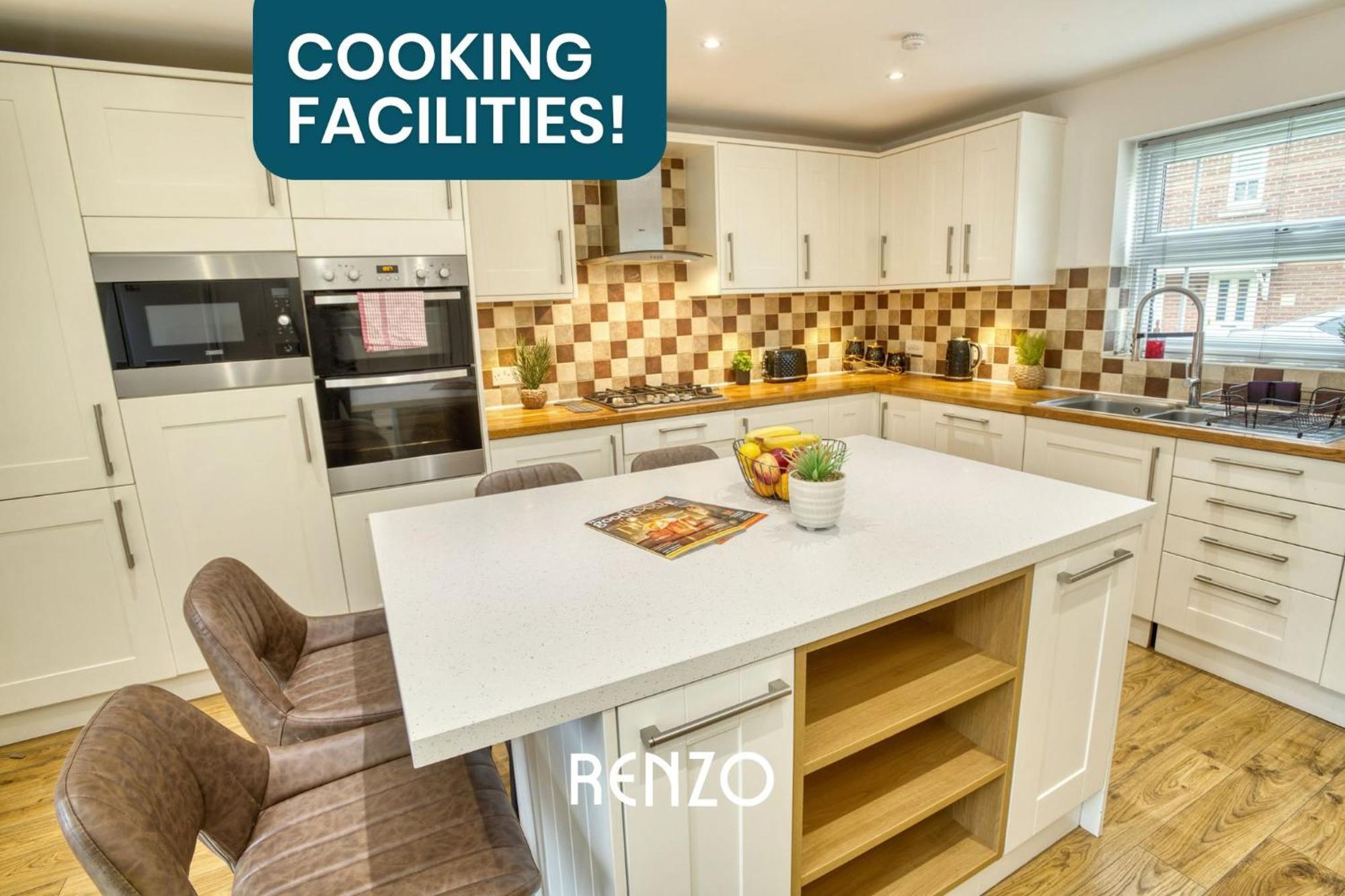 Incredible And Charming 4-bed In By Renzo, Free Parking, Close To Hospital! *