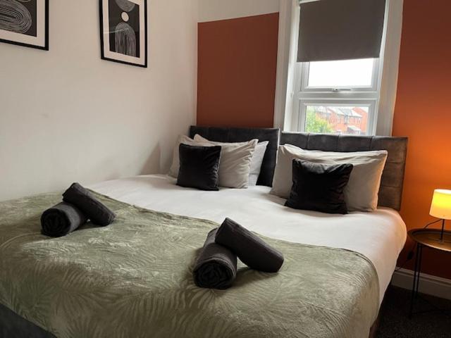 Stylish Townhouse In * Lincoln