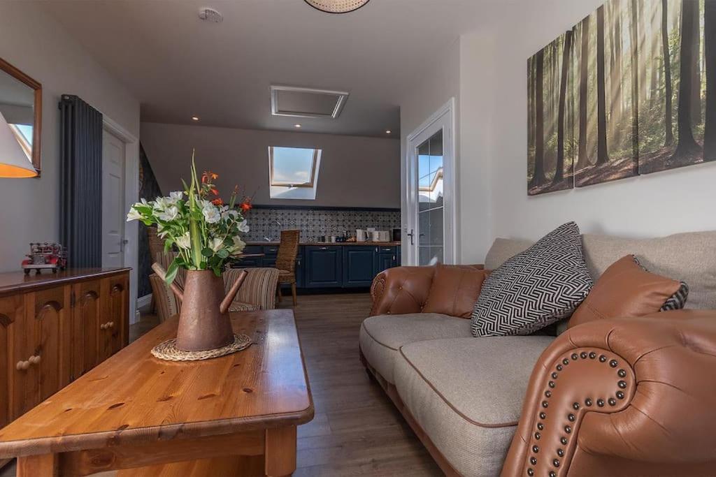 Luxury Retreat In Lincolnshire Apartment *