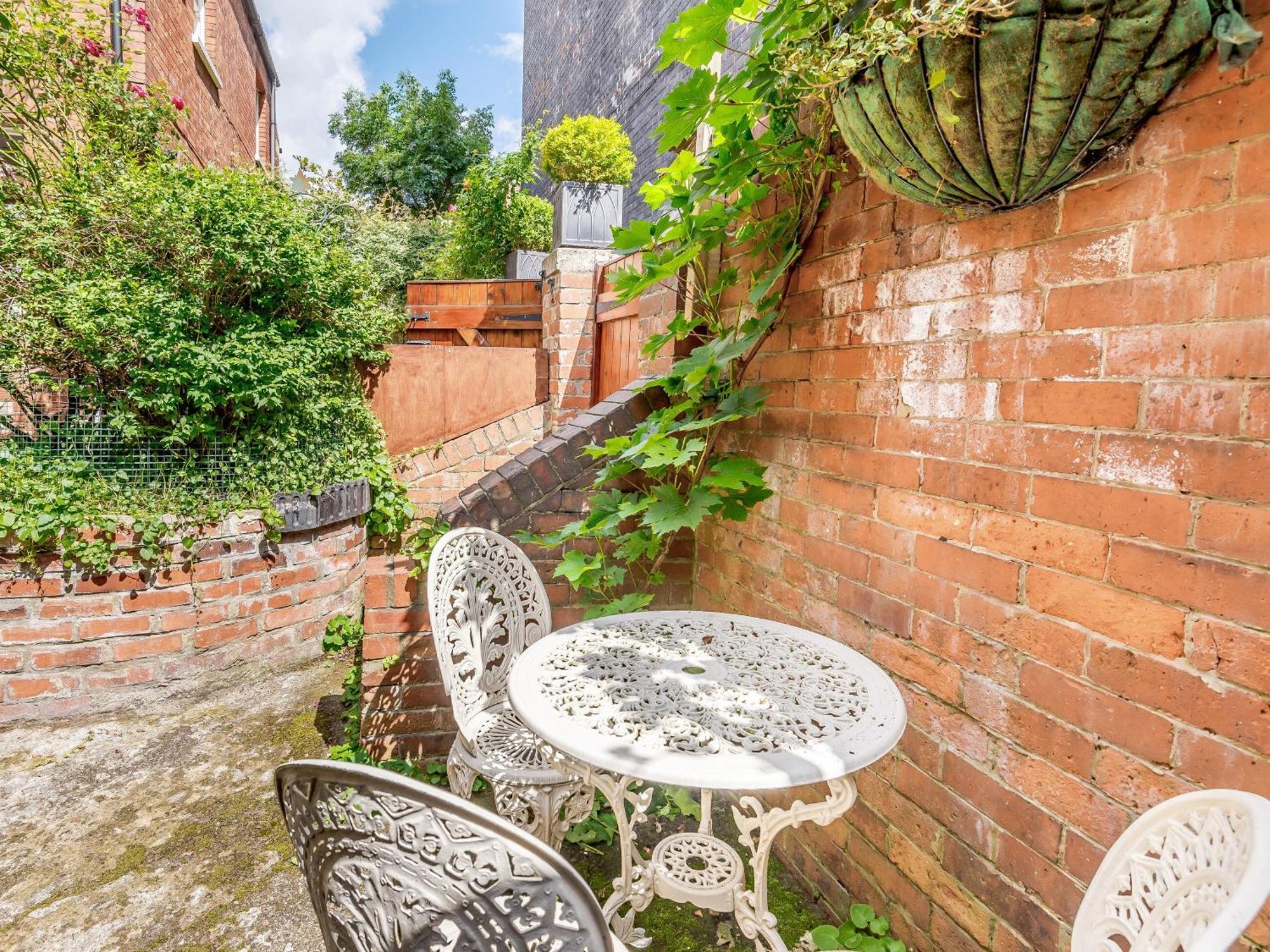 Flat-uk35142 Lincoln