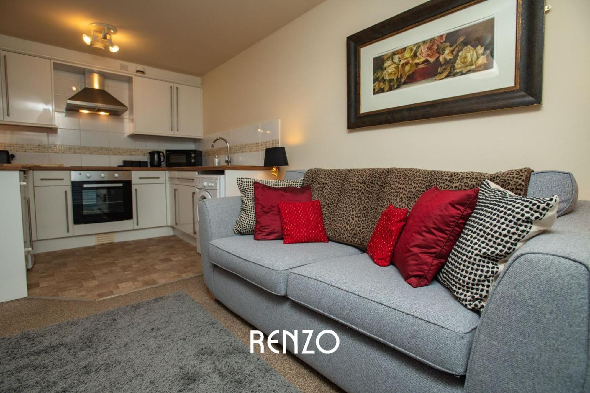Cosy And Beautiful 2-bed In By Renzo, Free Parking, Close To Centre Apartamento *