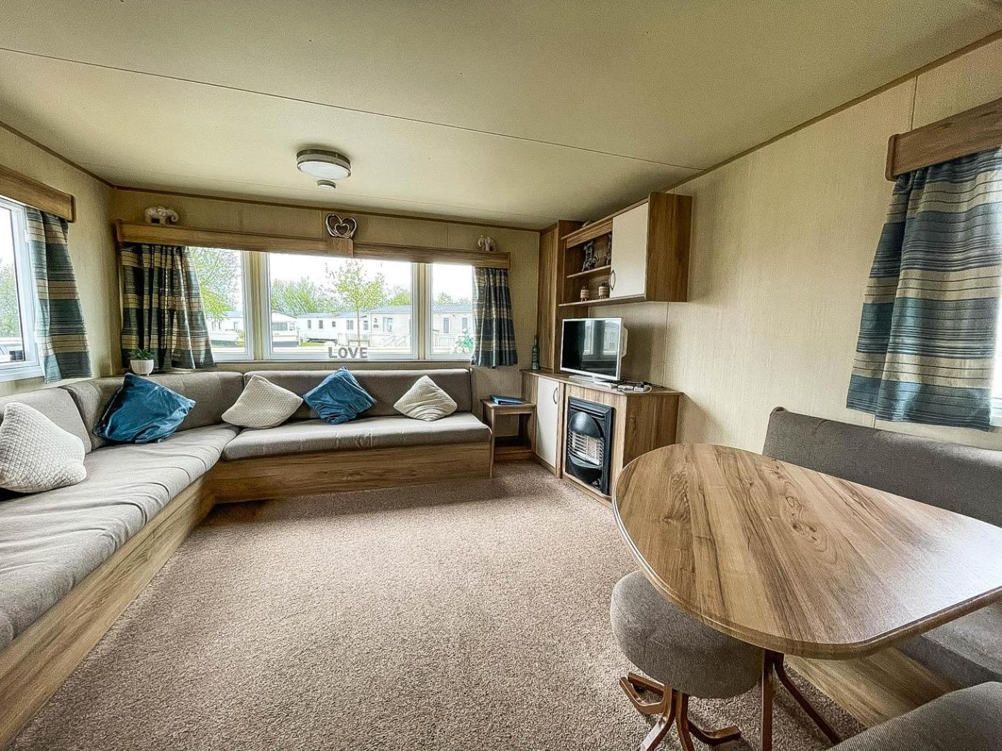 Holiday home Caravansleeps8-hottub-fireplace-garden-patio Lincoln