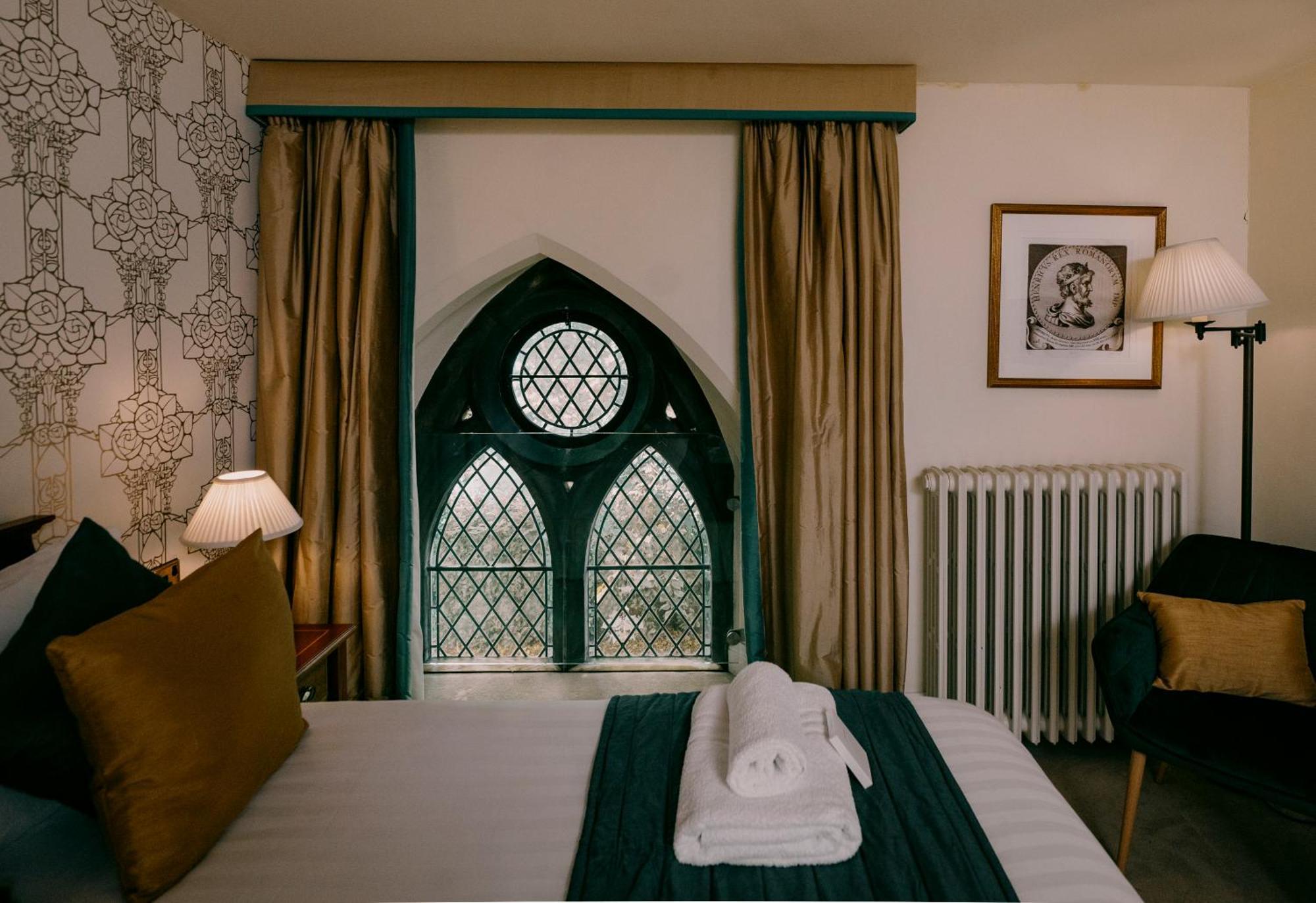 The Old Palace Guest house 3*