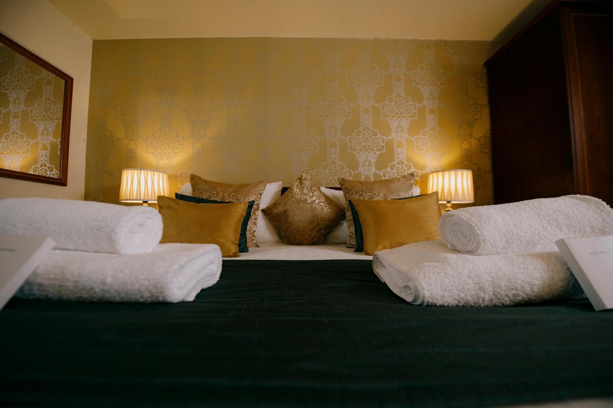 The Old Palace Guest house 3*