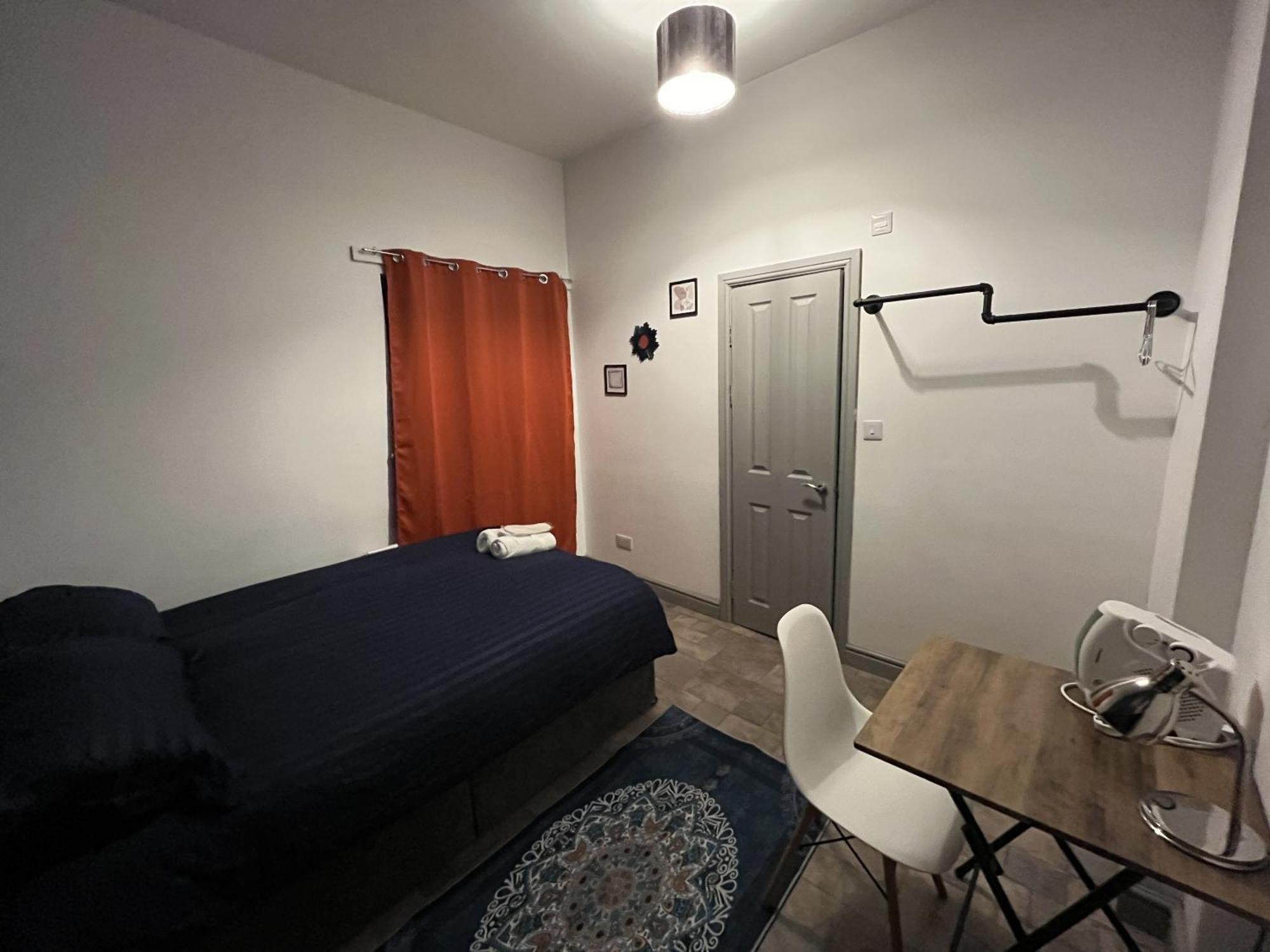 Guest house 12apex Lincoln