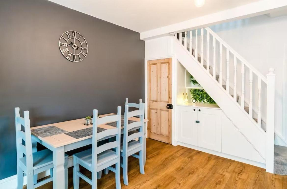 Spacious In - Steeple View House, Sleeps 4, Free Parking Holiday home Lincoln