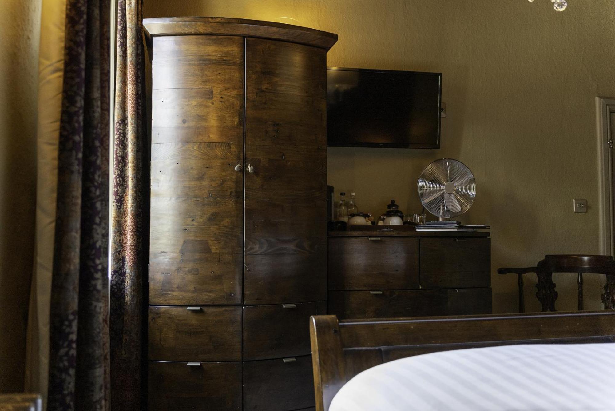 Inn Duke William 4*