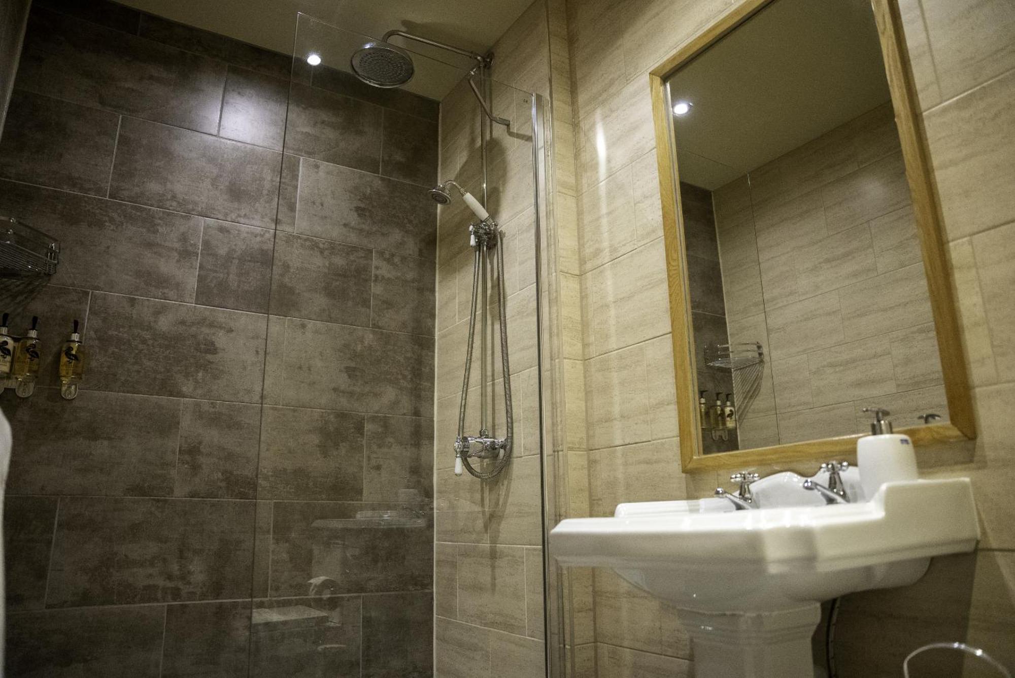 Duke William Inn 4*