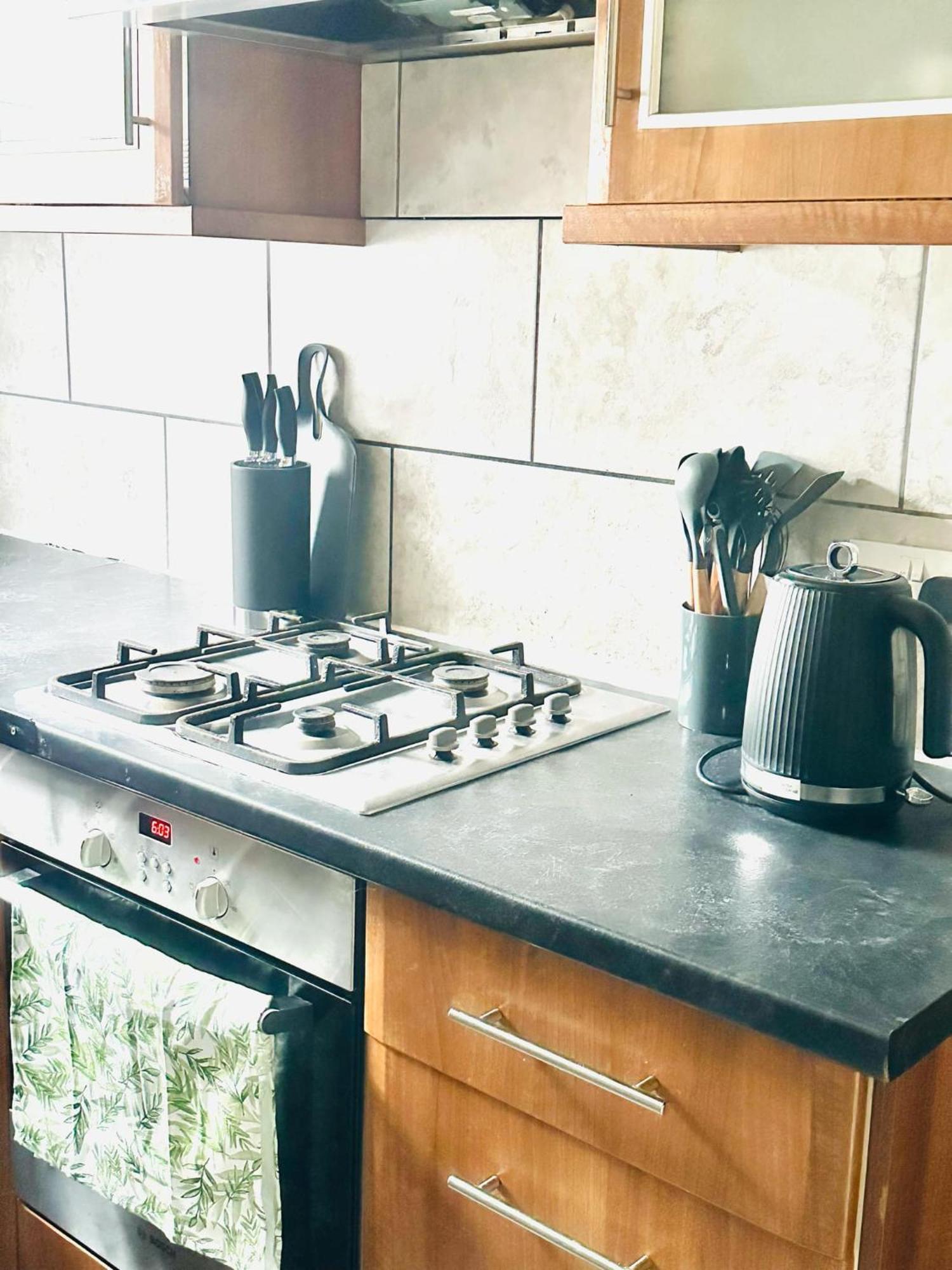 Apartment Three Bedroom House Lincoln 10 Mins Walk To Brayford Wharf And Free Parking Lincoln