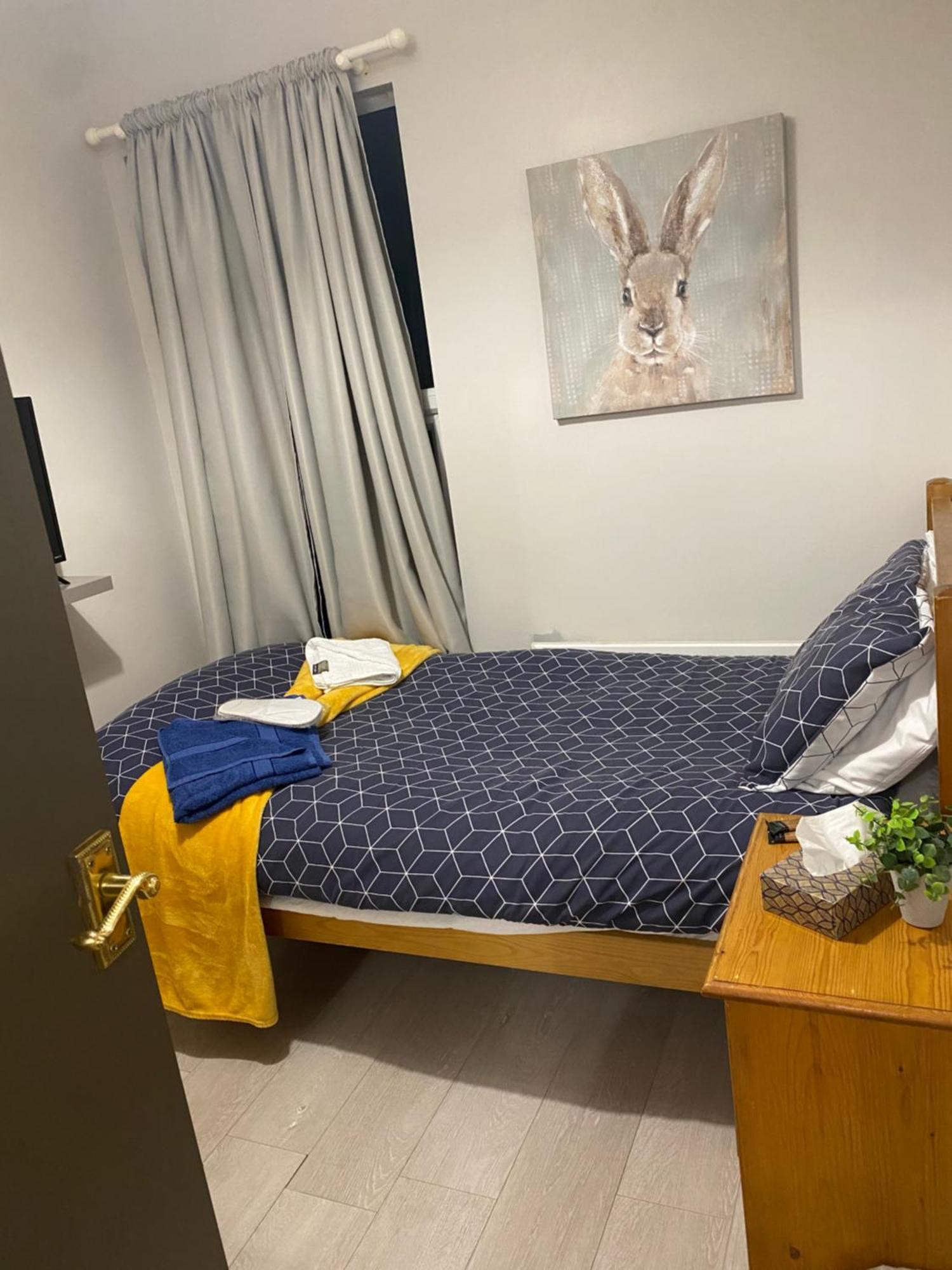 Hostel Denis Lincoln