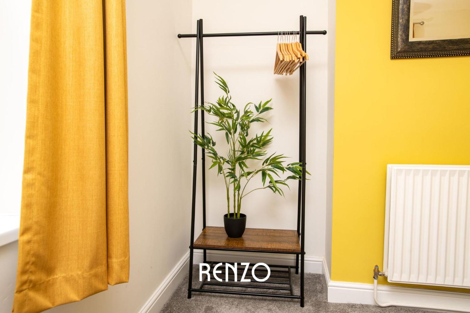 Bright And Warm 3-beds In By Renzo, Driveway Parking, Sleeps 6! Lincoln