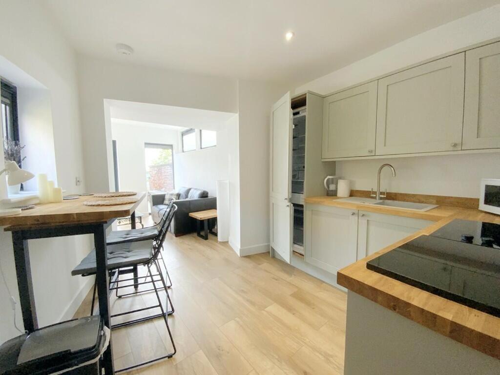Holiday home Stylish And Private In The Cathedral Quarter