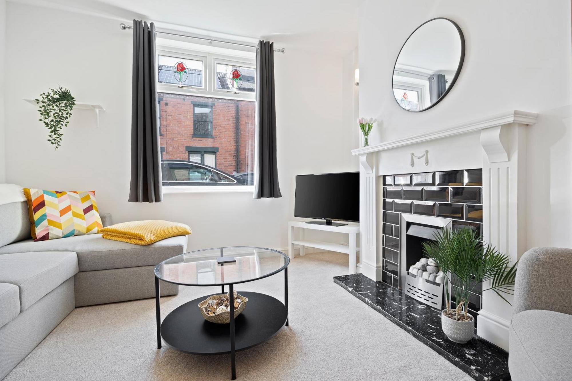 Apartment Perfect Home For Business & Leisure With Free Parking And Fast Wi-Fi