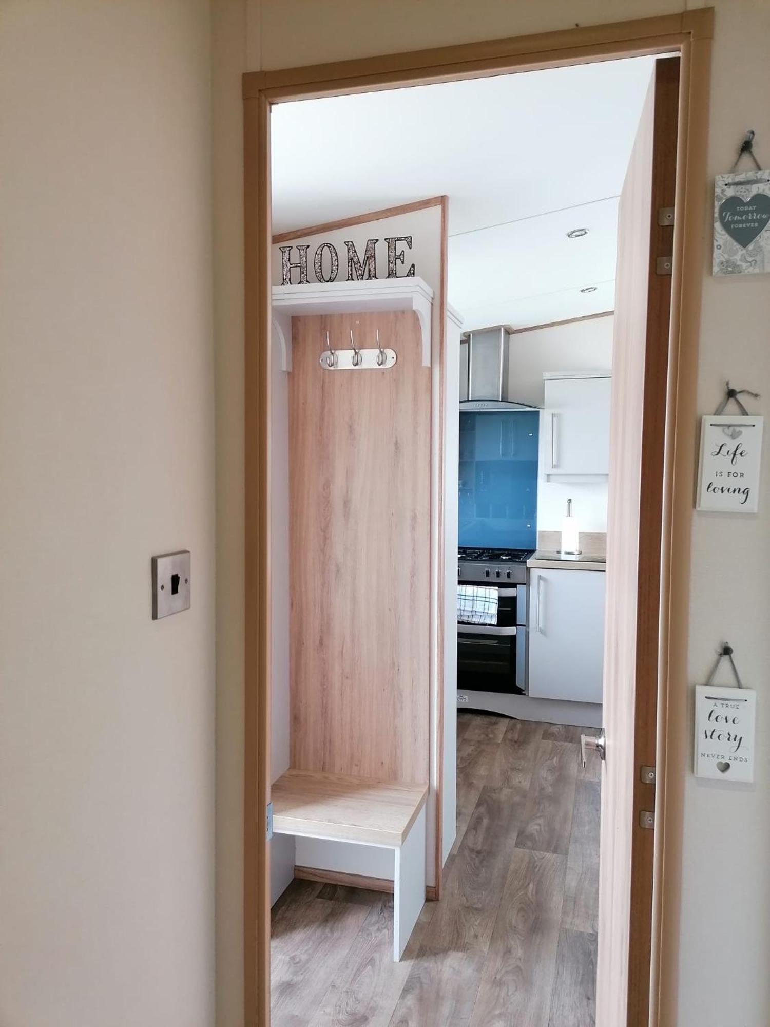 Luxury Caravan With Hot Tub On Tattershall Lakes * Lincoln