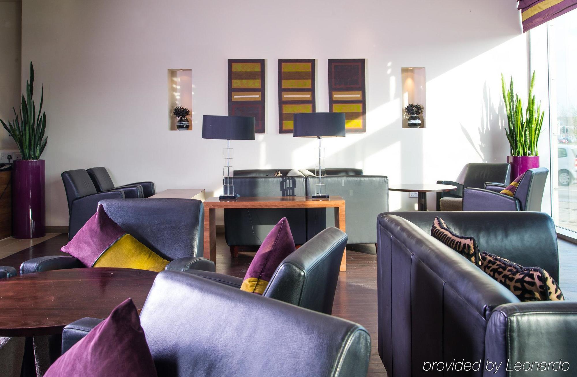 Hotel Express Centre By Ihg