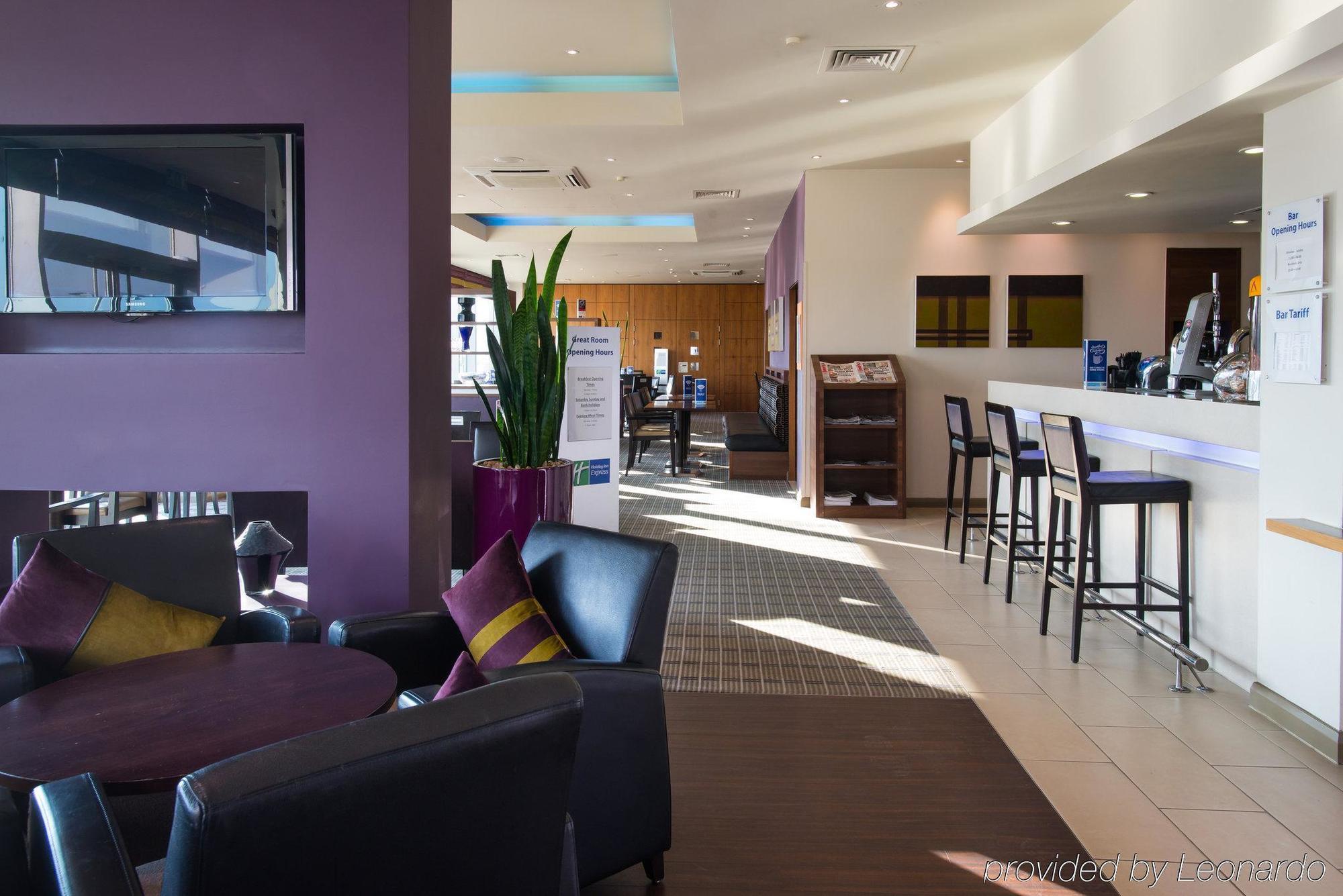Express Centre By Ihg Hotel