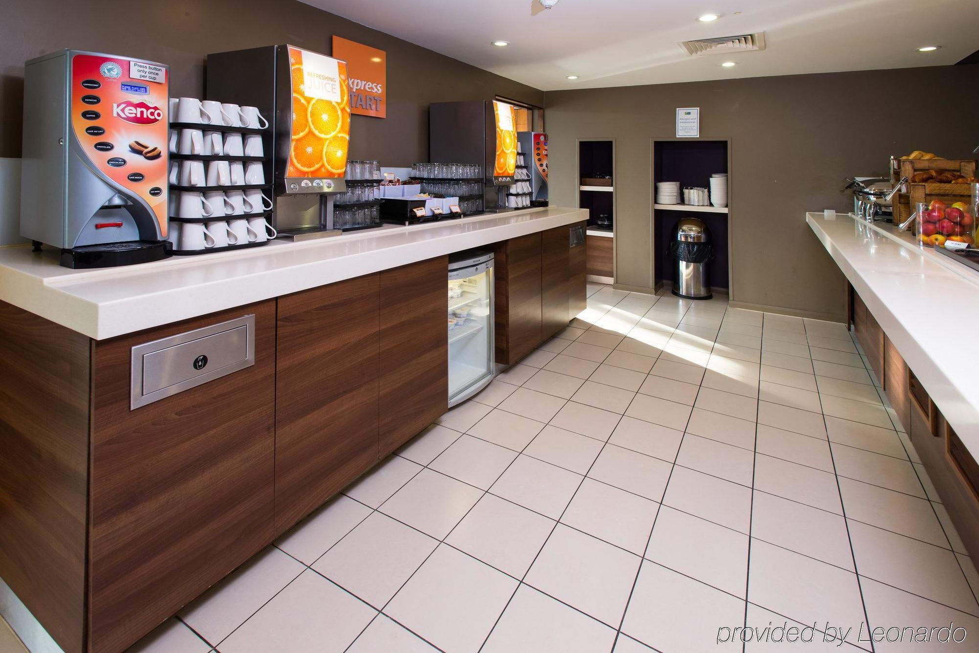 Hotel Express Centre By Ihg Lincoln