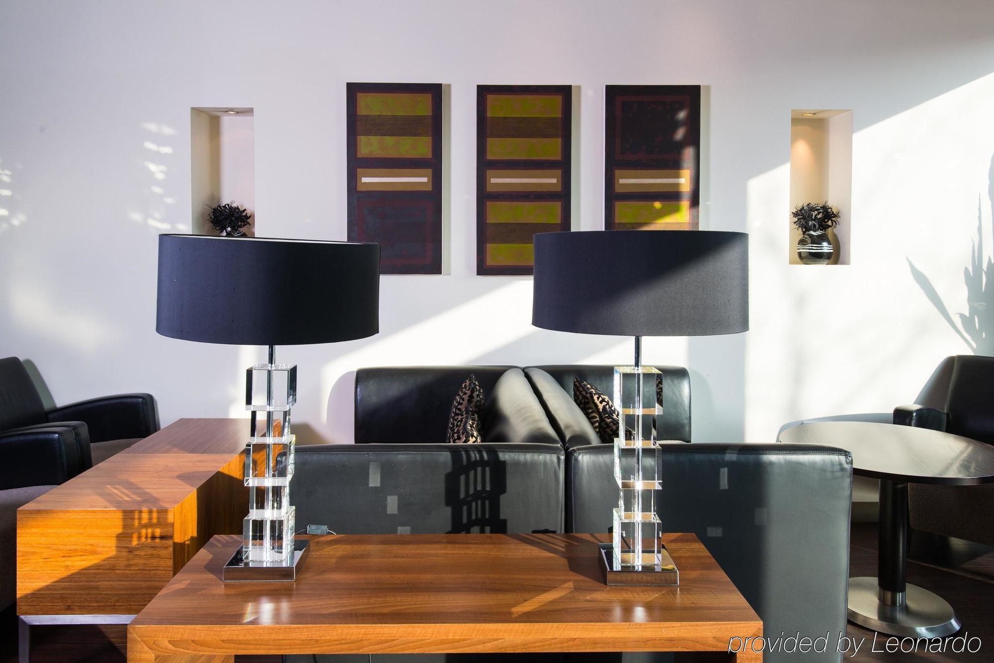 Express Centre By Ihg 3*
