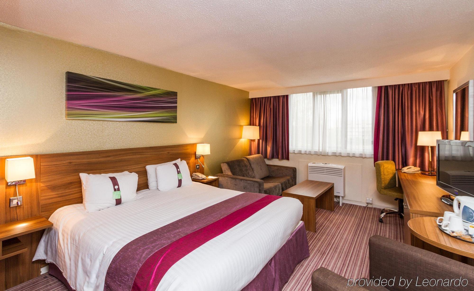 By Ihg 4*