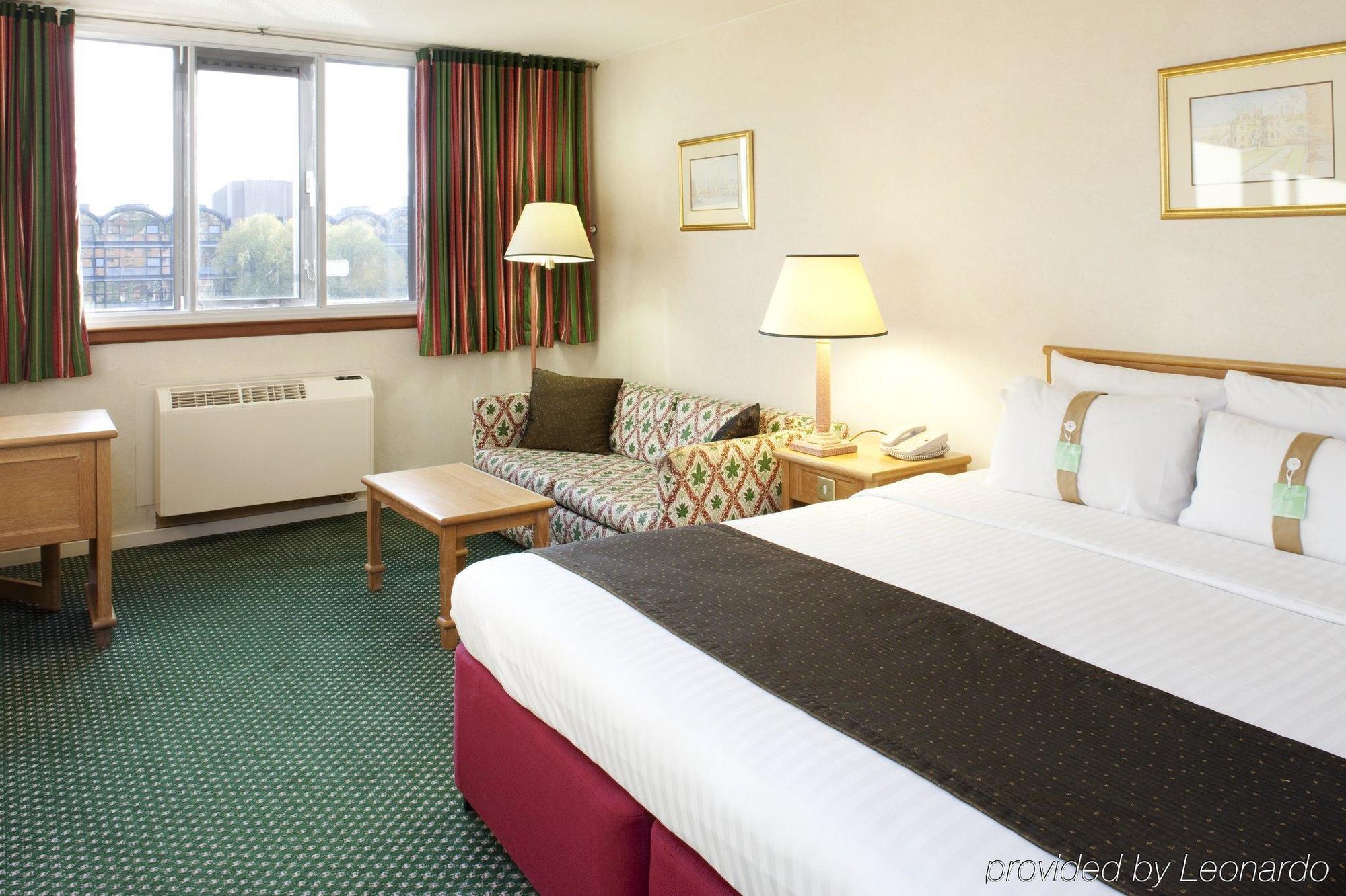 Hotel By Ihg Lincoln