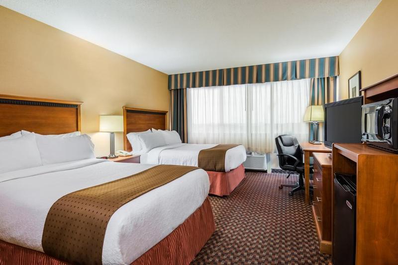 By Ihg 4* Lincoln