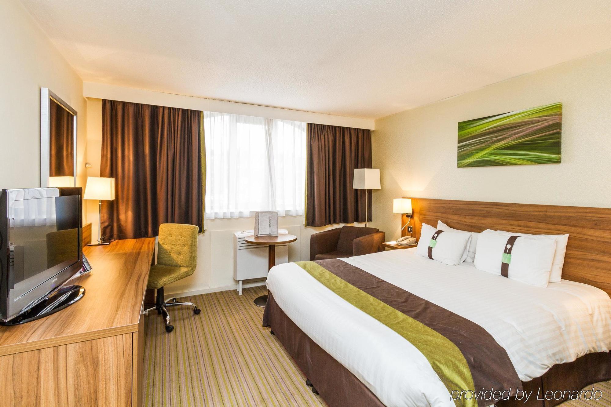 By Ihg Hotel 4*