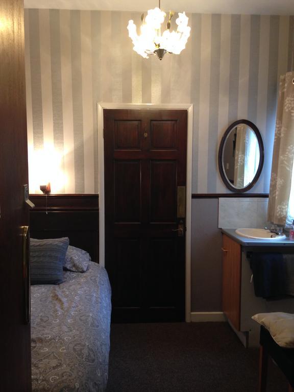 Guest house Admiral *