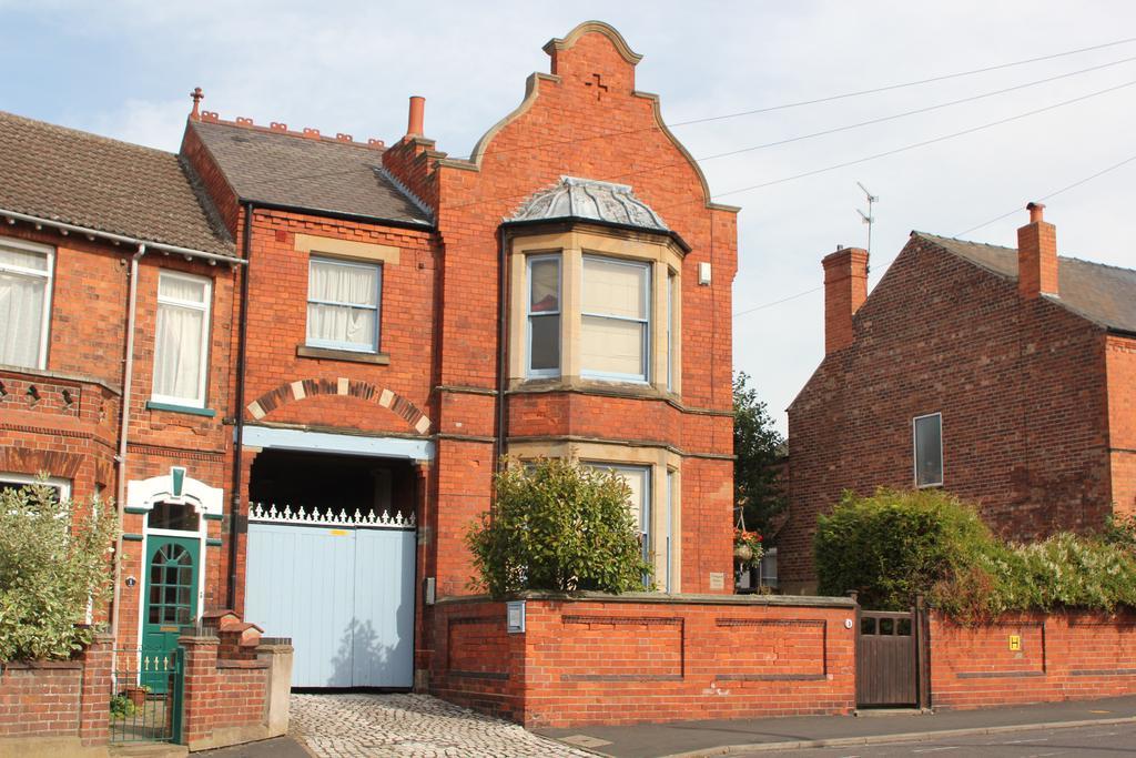 Tennyson Retreat Apartment