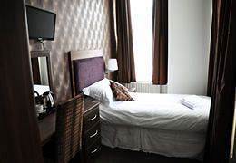 Longdales House Hotel 4*
