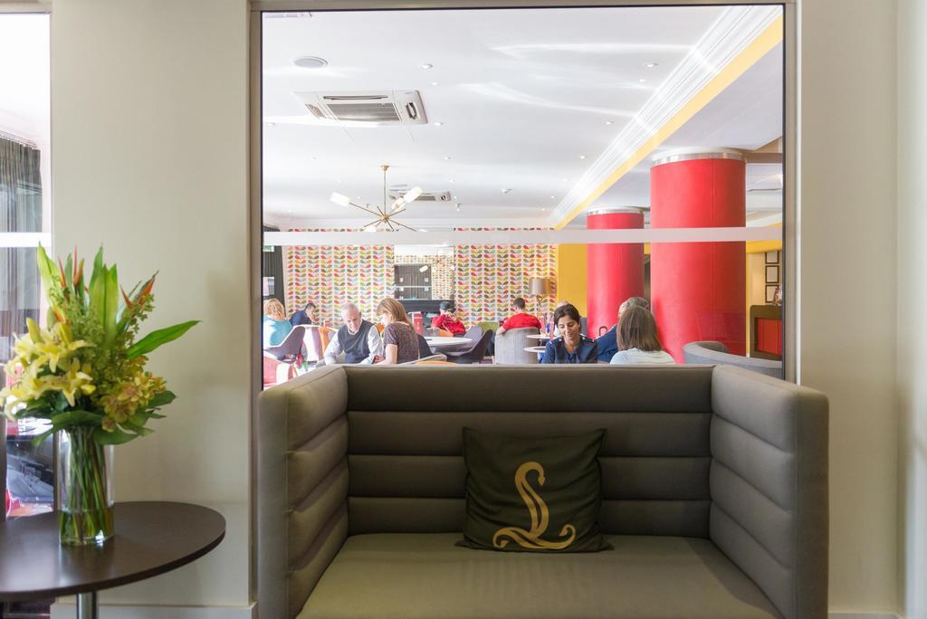 Hotel The 4*