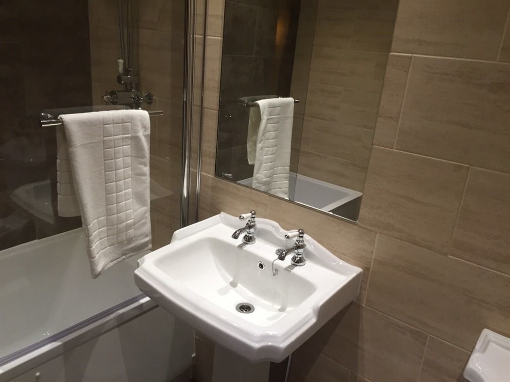 Hotel The Duke William 3*