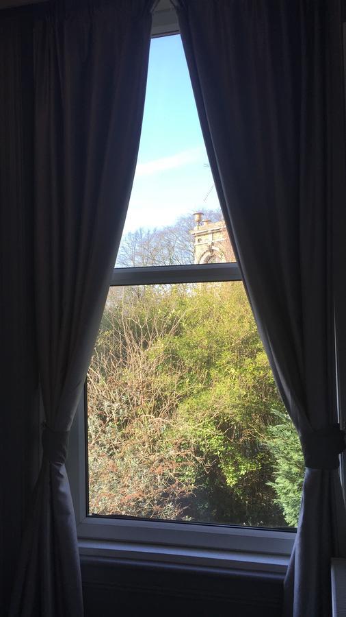 Hillcrest Hotel Lincoln