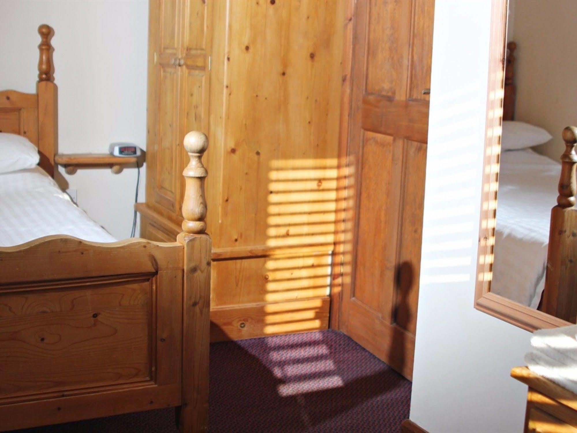 Hotel Tennyson Court