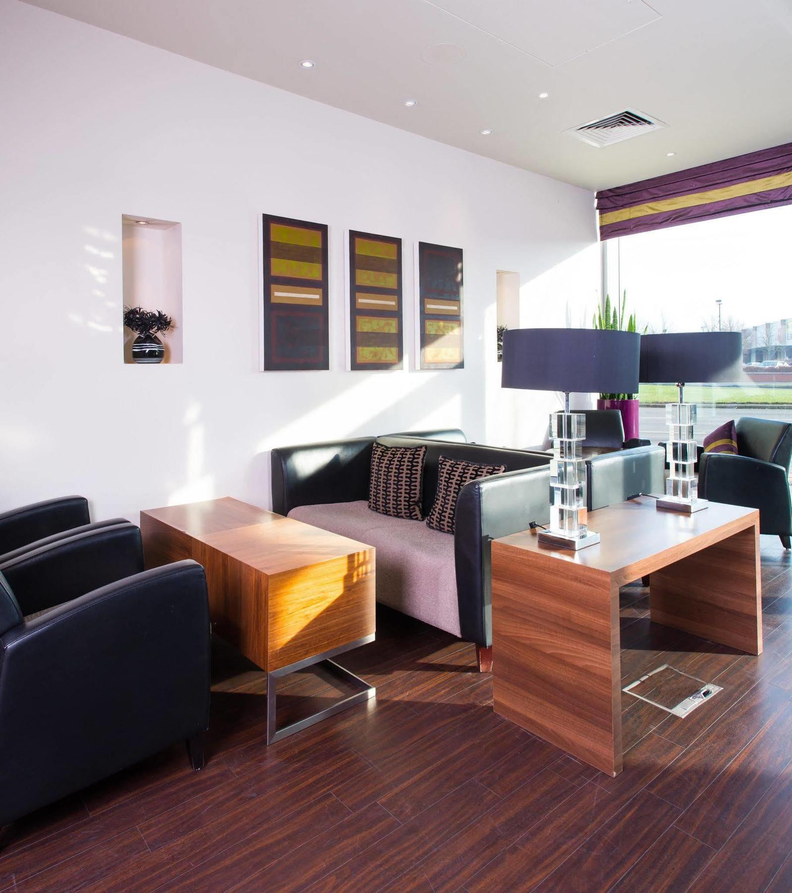 Express Centre By Ihg 3*