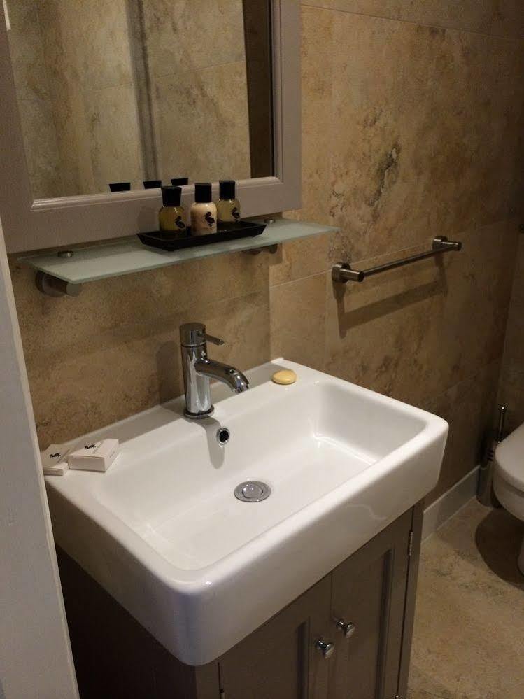 Hotel The Rest 5*