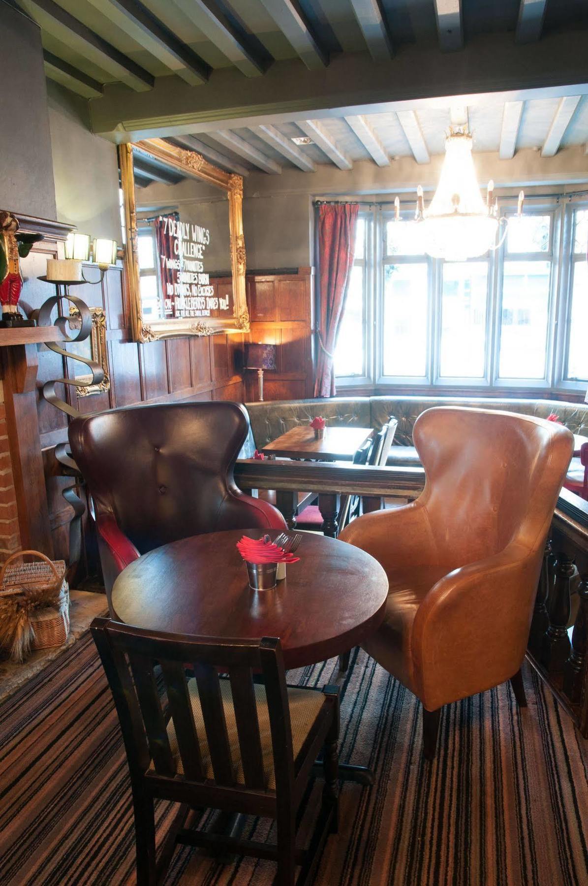 Huckleberrys Bar And Grill Hotel Lincoln