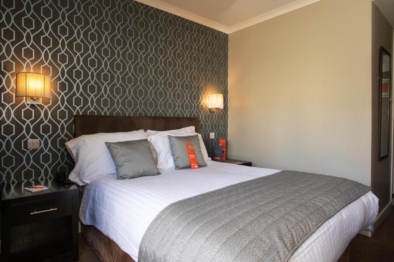 Hotel The 4*