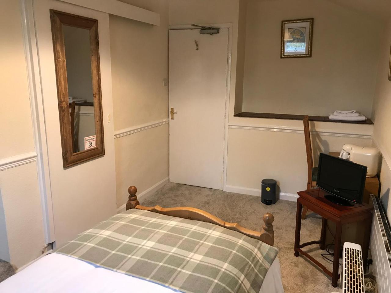 Inn George