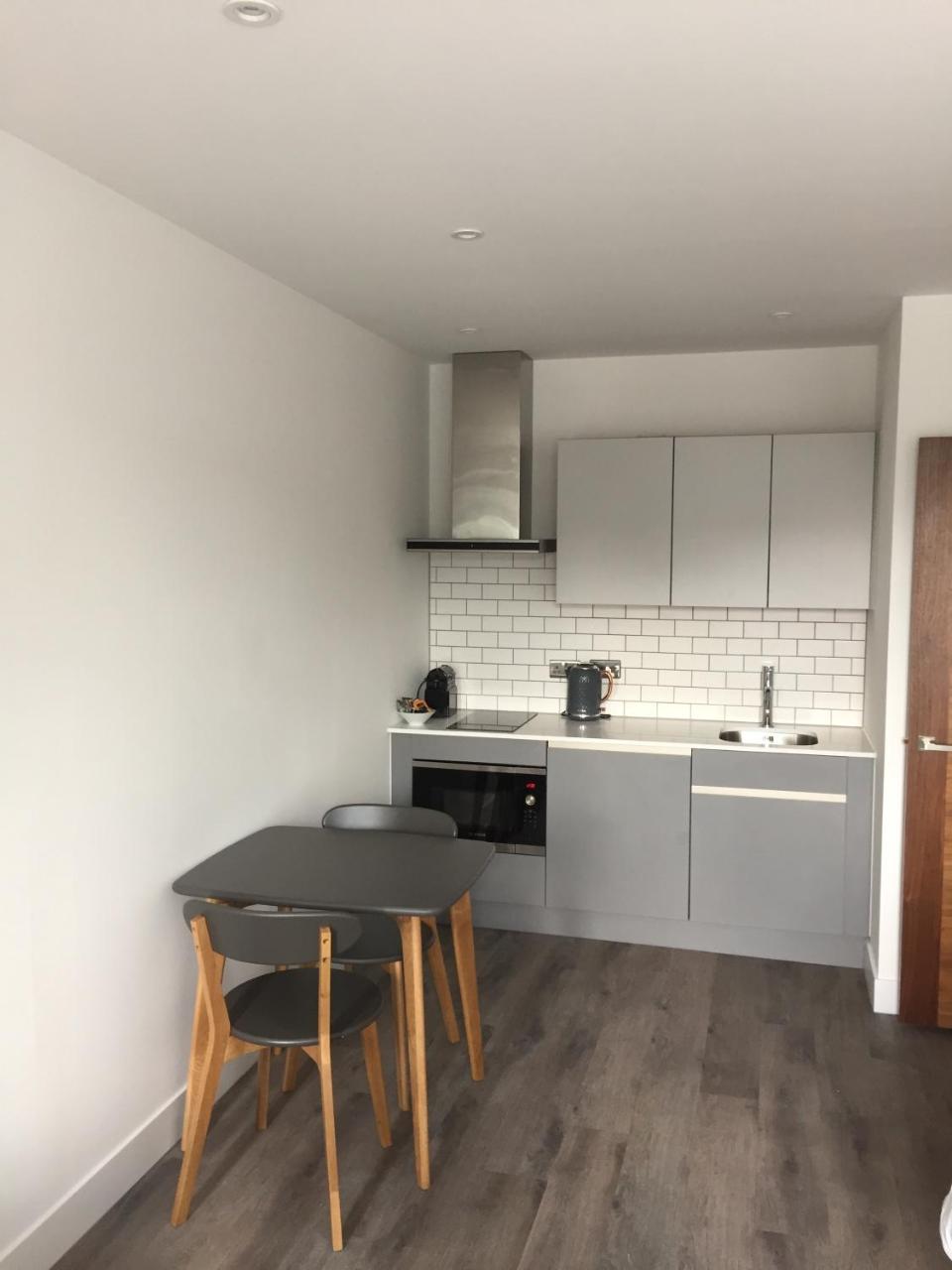 Birchover One The Brayford Apartment *